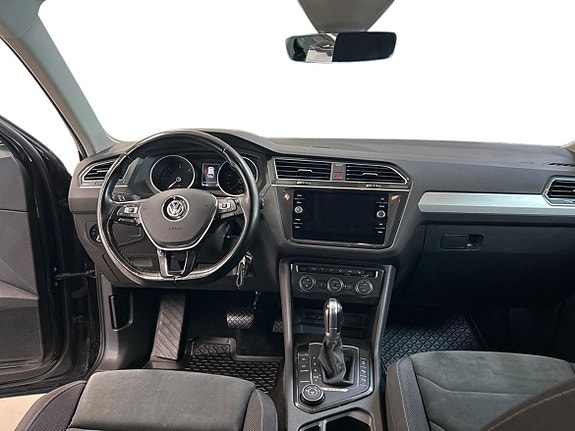 Volkswagen Tiguan 11 of 14