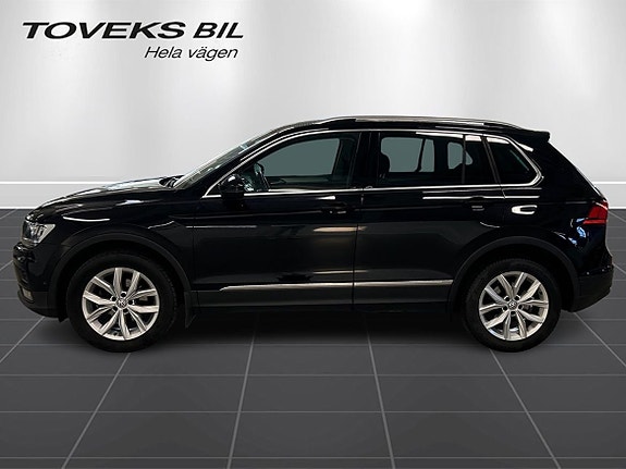 Volkswagen Tiguan 6 of 14