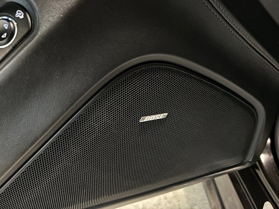 Porsche Panamera Turbo 20 of 27