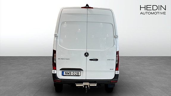 Mercedes-Benz Sprinter 319 7 of 9