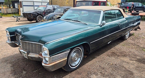 Cadillac Deville 4 of 30
