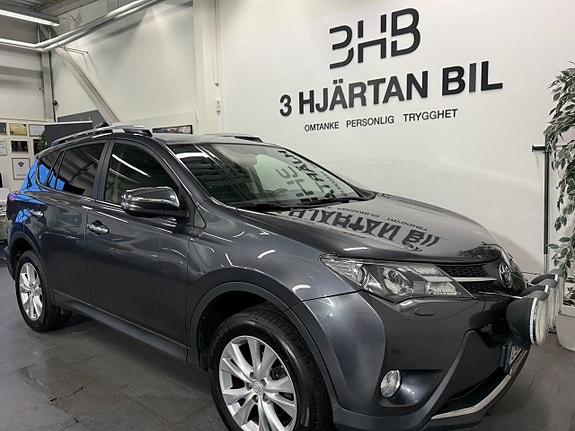 Toyota RAV4 6 of 18