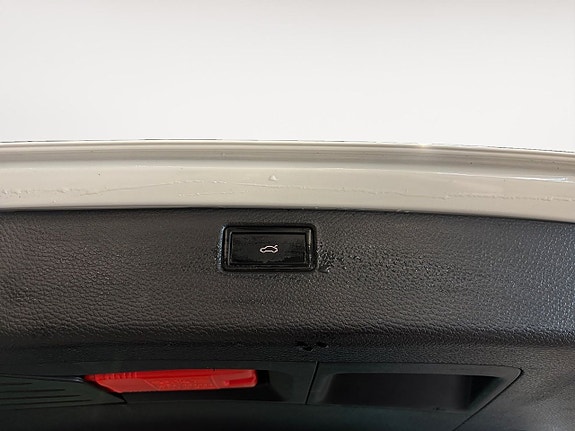 Volkswagen Passat Alltrack 25 of 26