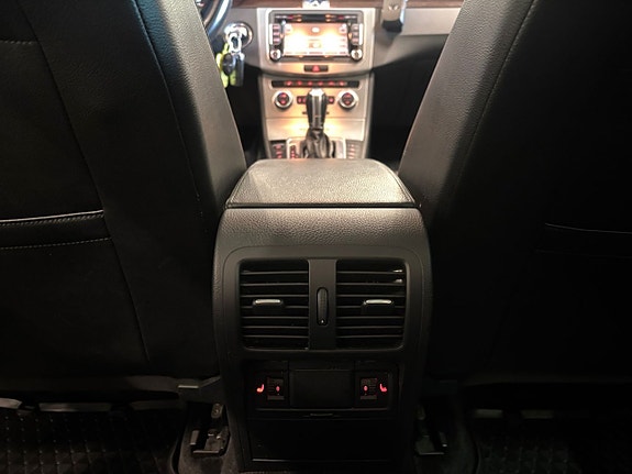 Volkswagen Passat Alltrack 26 of 26