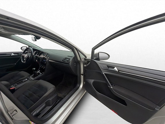 Volkswagen Golf I 21 of 28