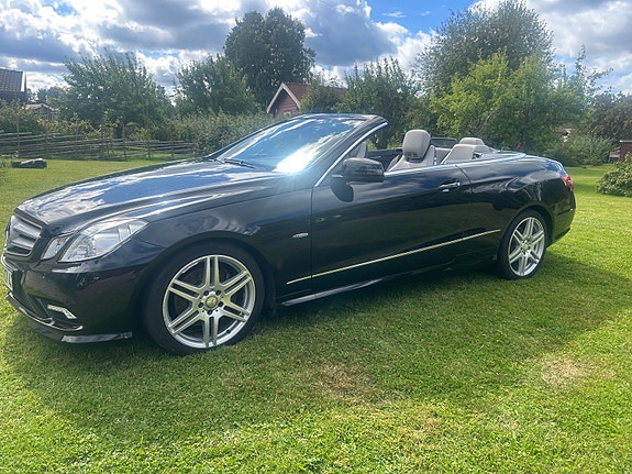 Mercedes-Benz E350 4 of 24