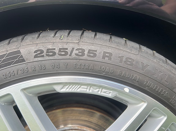 Mercedes-Benz E350 13 of 24