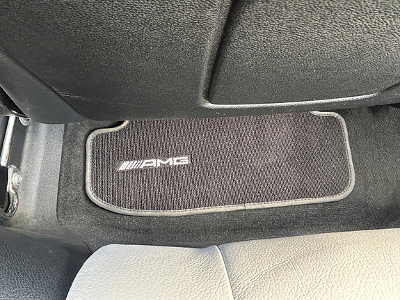 Mercedes-Benz E350 15 of 24