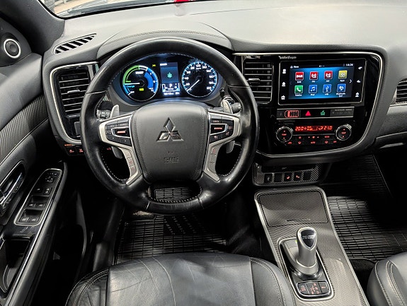Mitsubishi Outlander 4 of 18