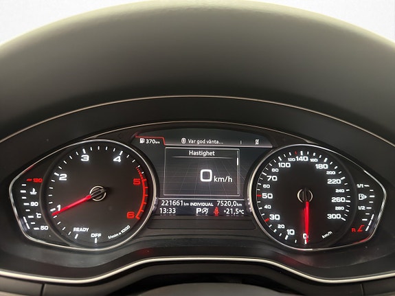 Audi A4 16 of 30