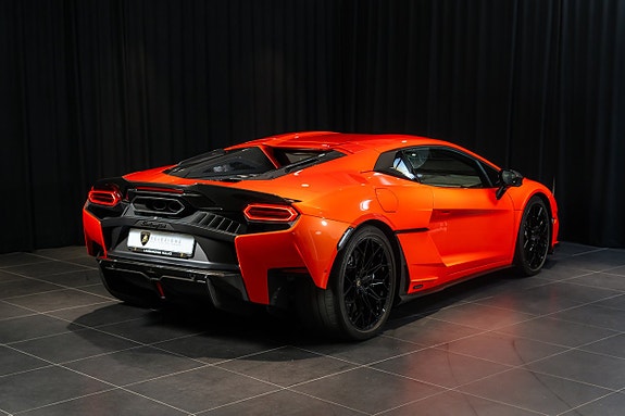 Lamborghini Temerario 3 of 22