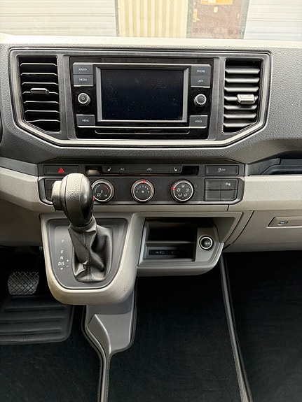 Volkswagen Crafter 35 12 of 13