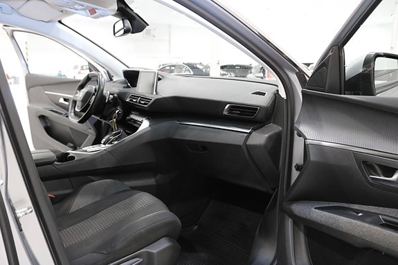 Peugeot 5008 10 of 22