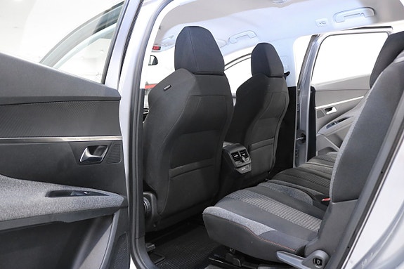 Peugeot 5008 13 of 22