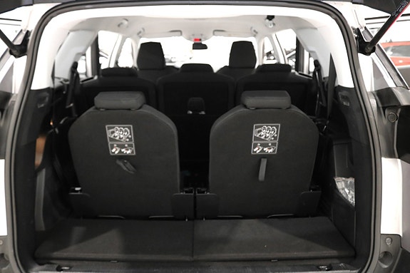 Peugeot 5008 16 of 22