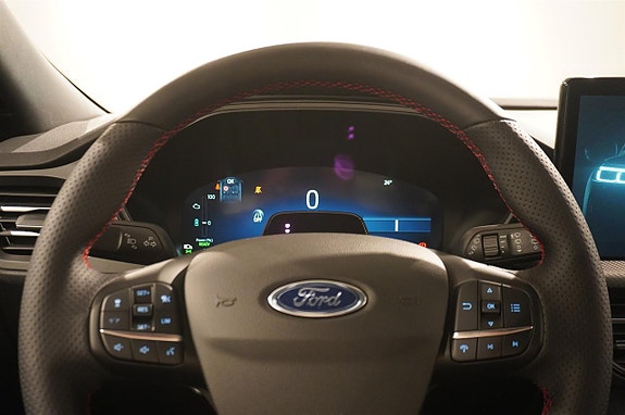 Ford Kuga 19 of 21