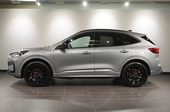 Ford Kuga 3 of 21