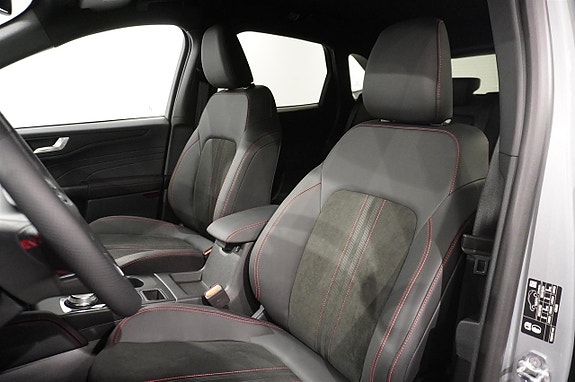 Ford Kuga 8 of 21