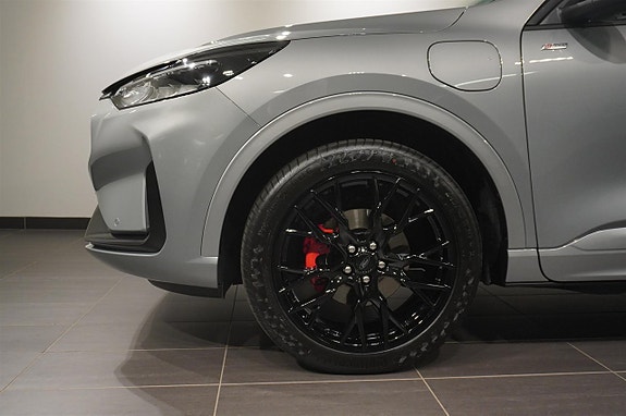 Ford Kuga 6 of 21