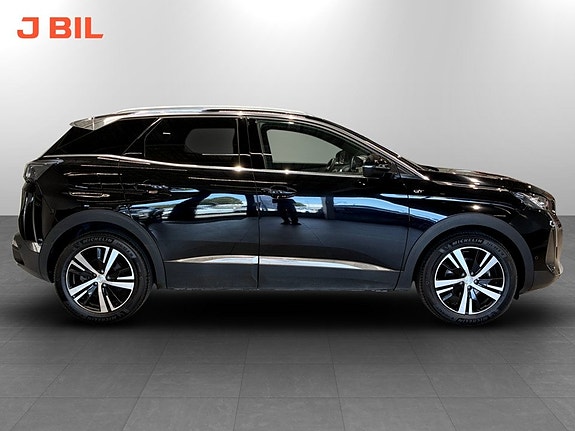 Peugeot 3008 16 of 17