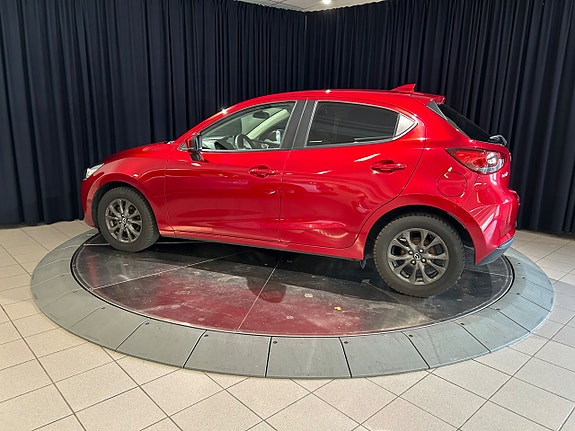 Mazda 2 4 of 22
