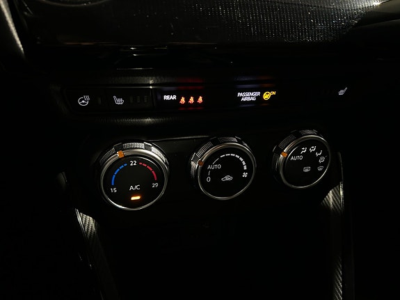 Mazda 2 16 of 22