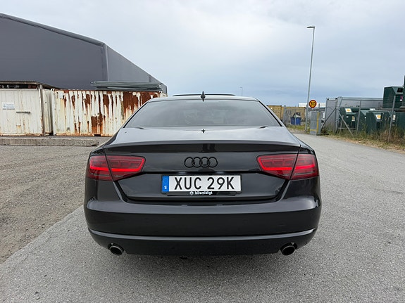 Audi A8 5 of 9