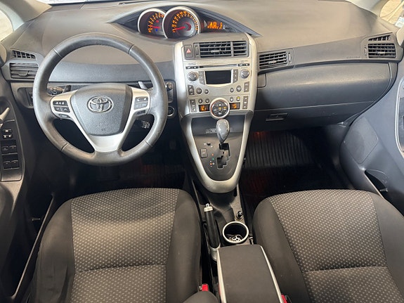 Toyota Verso 21 of 25
