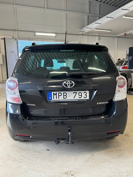 Toyota Verso 6 of 25
