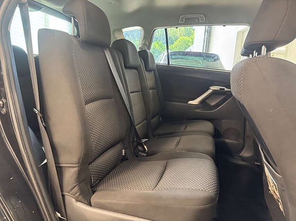 Toyota Verso 12 of 25