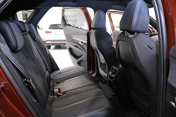 Peugeot 3008 16 of 25
