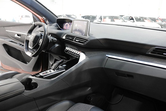 Peugeot 3008 11 of 25