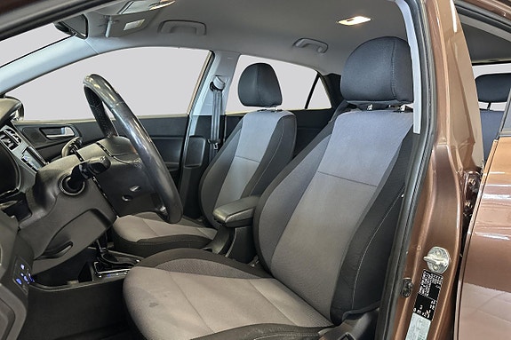 Hyundai i20 8 of 21
