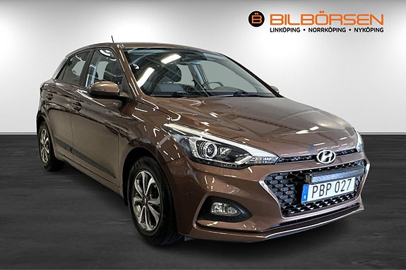 Hyundai i20 3 of 21