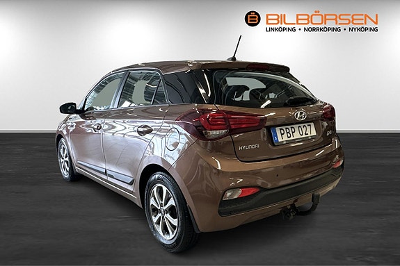 Hyundai i20 6 of 21