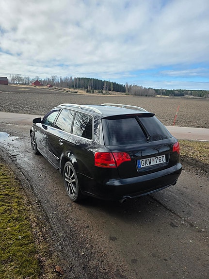 Audi A4 6 of 9