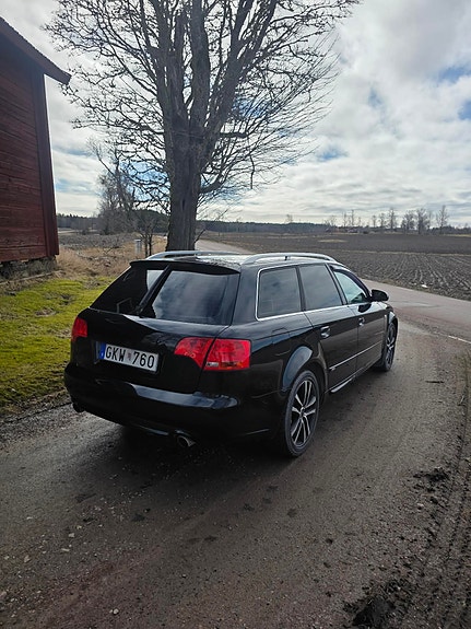 Audi A4 3 of 9