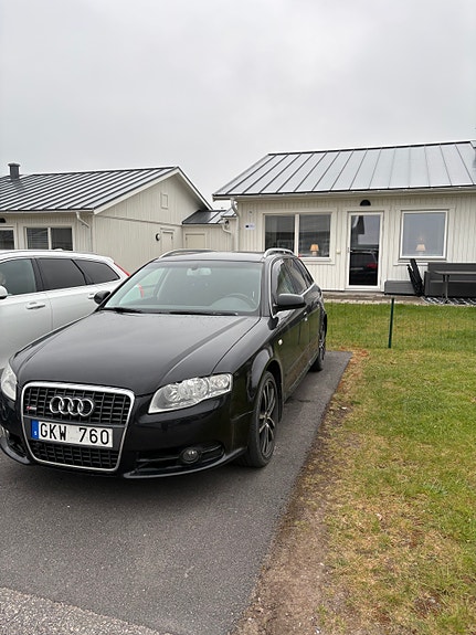 Audi A4 2 of 9