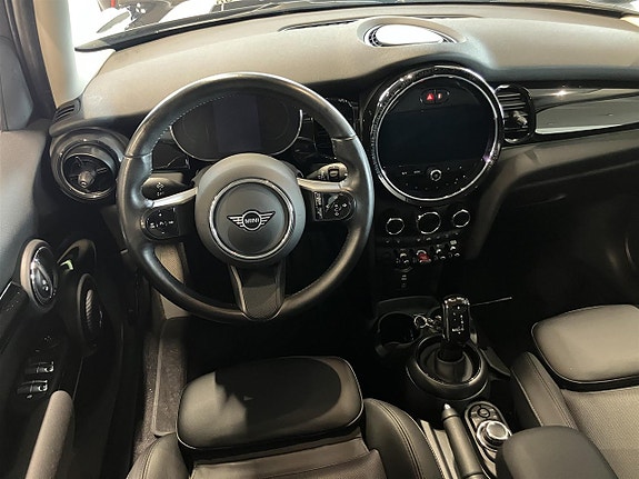 MINI Cooper 2 of 12