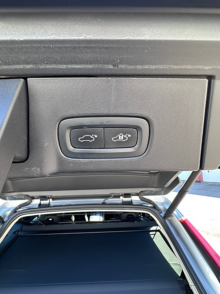 Volvo V90 Cross Country 13 of 18