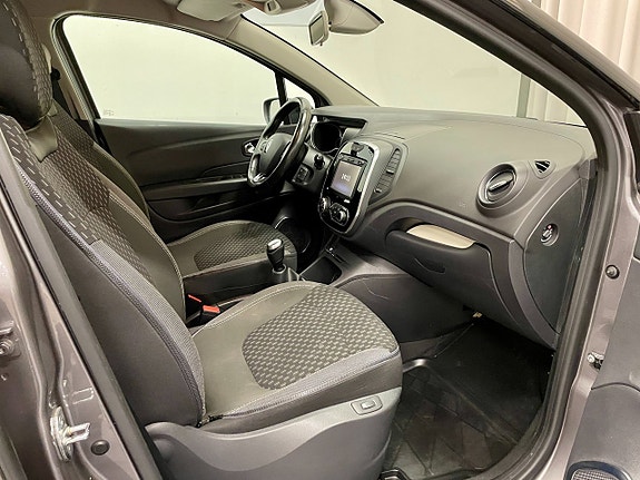 Renault Captur 13 of 22