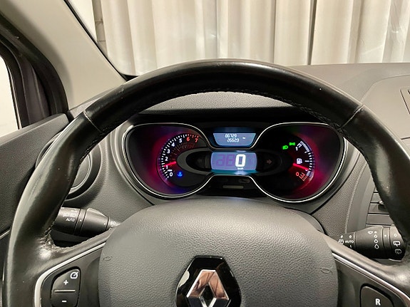 Renault Captur 7 of 22