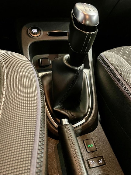 Renault Captur 12 of 22