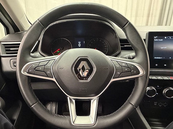 Renault Clio 7 of 16