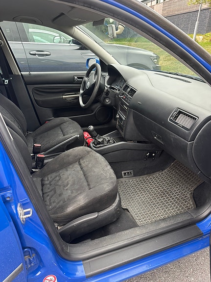 Volkswagen Bora 7 of 17