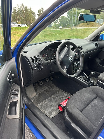 Volkswagen Bora 10 of 17