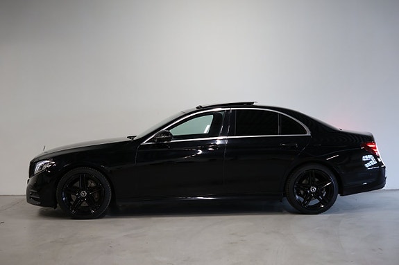 Mercedes-Benz E200 5 of 27