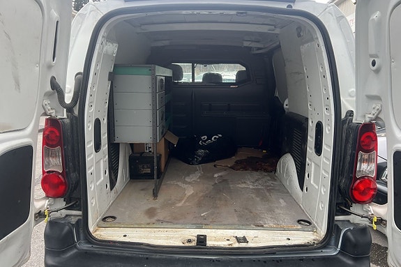 Peugeot Partner 11 of 16