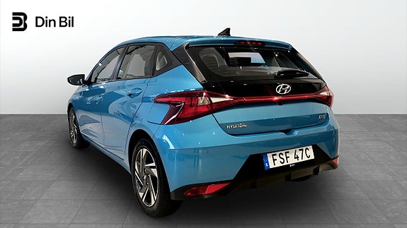 Hyundai i20 3 of 12