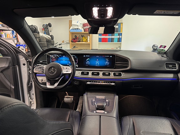 Mercedes-Benz GLE400 d 9 of 13